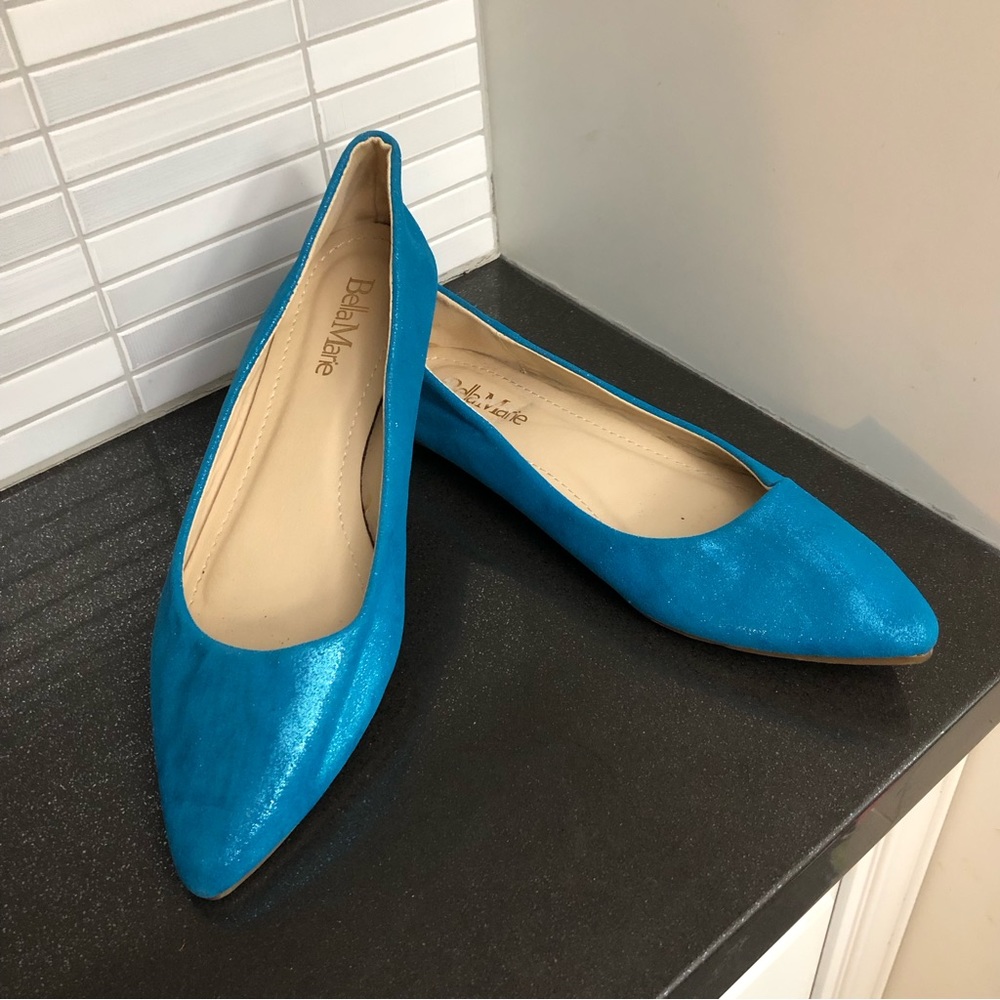 Bella Marie women’s slip on flats